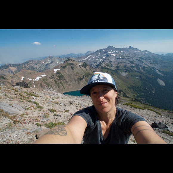 Meet your Posher, Kathryn - Picture 1 of 4